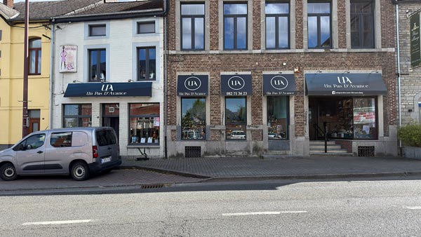 Lettrage d'une enseigne existante