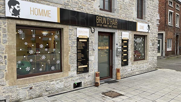 Lettrage d'une vitrine de Noël