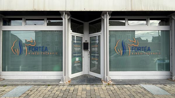 Lettrage d'une vitrine